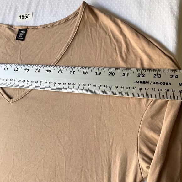 SHEIN Women’s 3/4 Sleeve V-neck Stretchy Blouse size L, Natural Beige - Picture 2 of 7